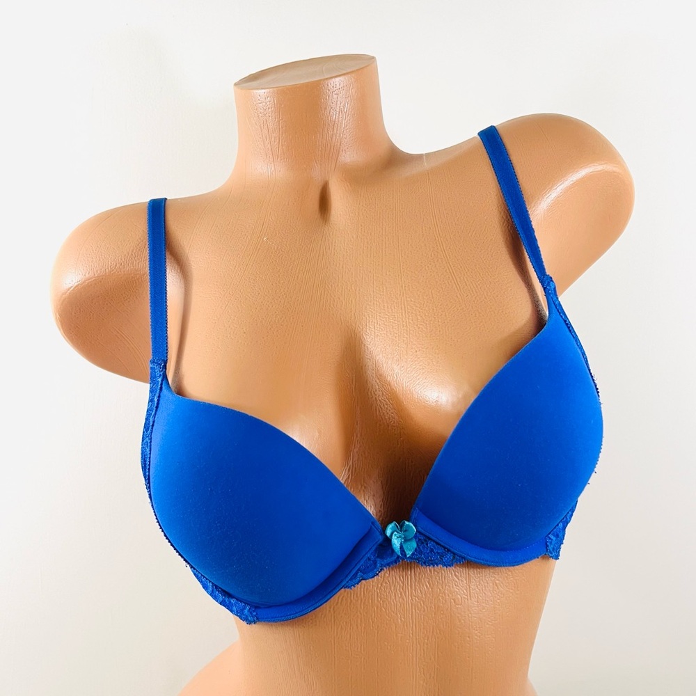 34B Victoria’s Secret Dream Angels Push Up Bra